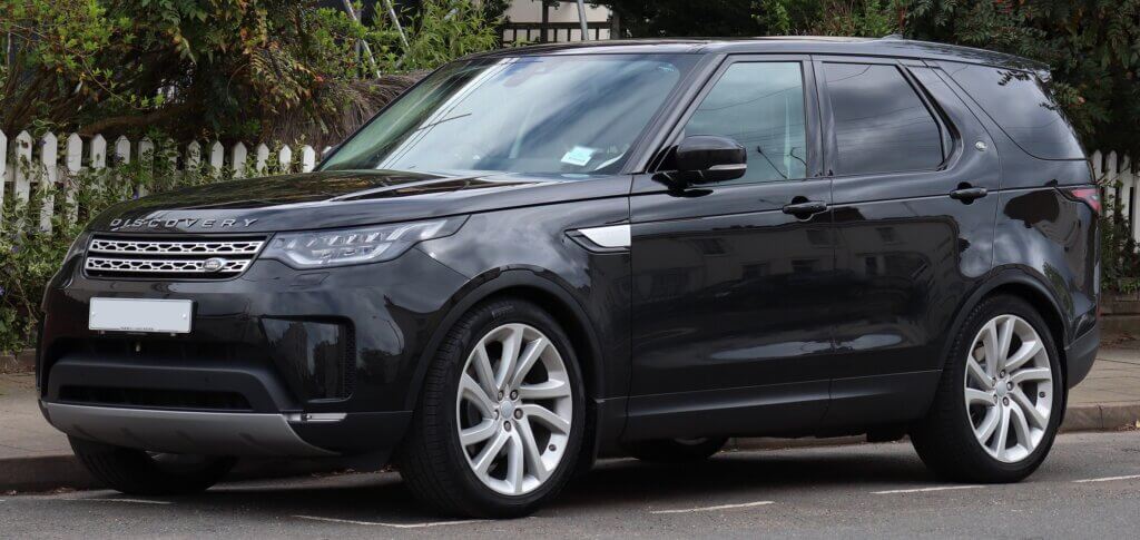 Land Rover Discovery mid-size luxury SUV